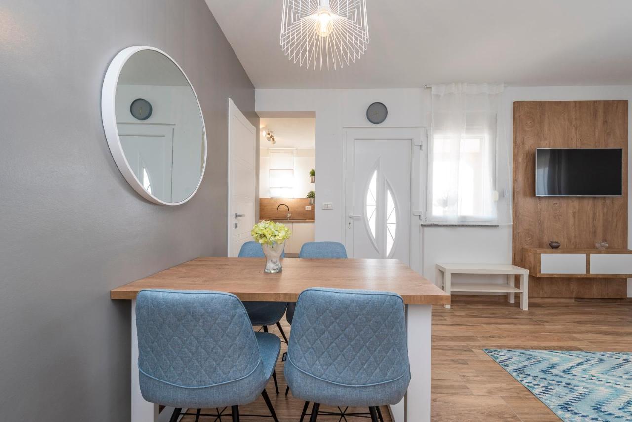 Luxury Apartments - La Vir 5& 6 Eksteriør bilde
