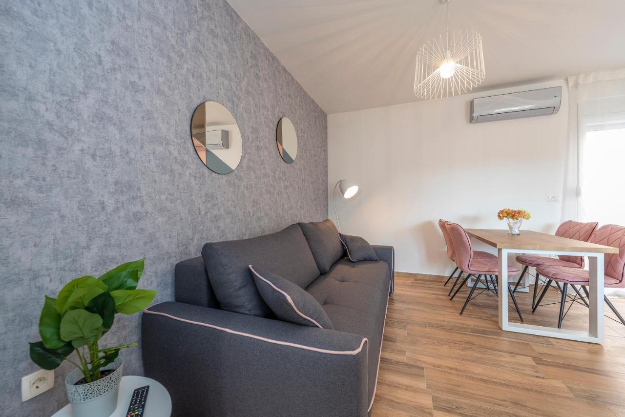Luxury Apartments - La Vir 5& 6 Eksteriør bilde