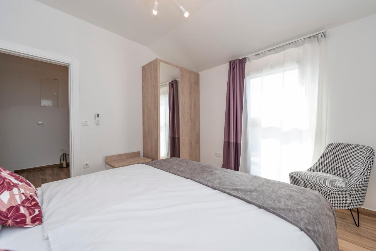 Luxury Apartments - La Vir 5& 6 Eksteriør bilde